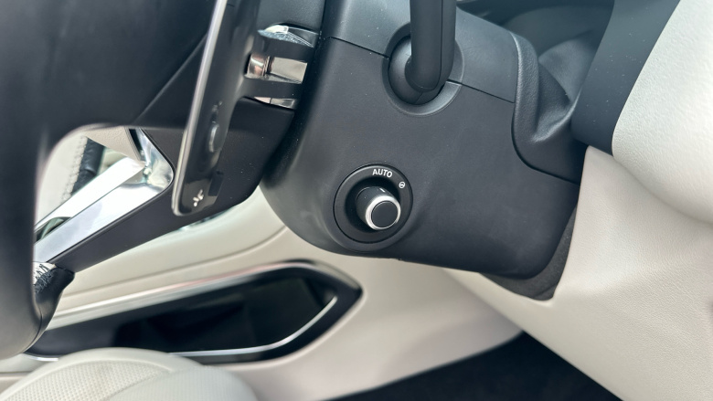 Jaguar F-Pace 2.0 D200 R-Dynamic HSE Black 5dr Auto AWD Diesel Estate